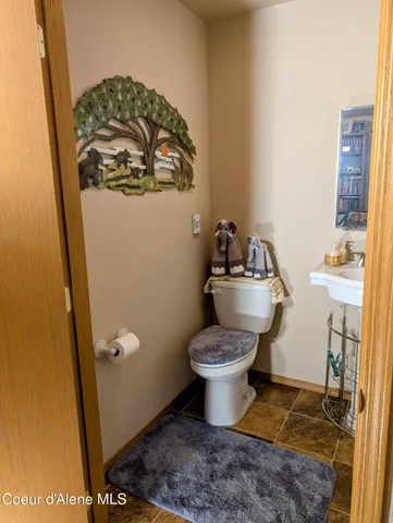 $549,900 | 6702 Kelso Lake Road, Athol, ID 83801