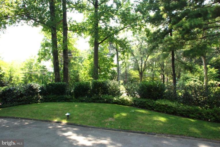 4994 Glenbrook Road Northwest Washington, DC 20016 - Photo 7 of 18 Hilltop Setting