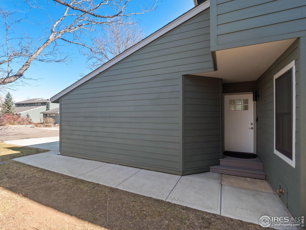 4258 Corriente Place Boulder, CO 80301 - Photo 25 of 37 a view of backyard of the house