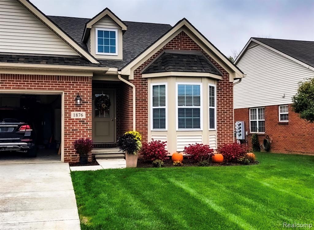 1876 Genoa Circle Howell, MI 48843 - Photo 1 of 36