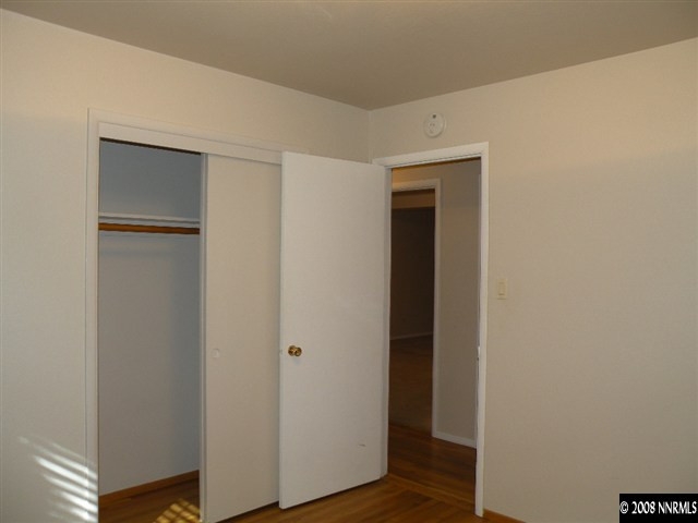 295 Hillcrest Drive Reno, NV 89509 - Photo 5 of 9 Photo 5