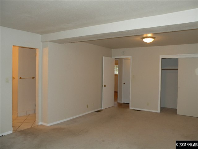 295 Hillcrest Drive Reno, NV 89509 - Photo 7 of 9 Photo 7