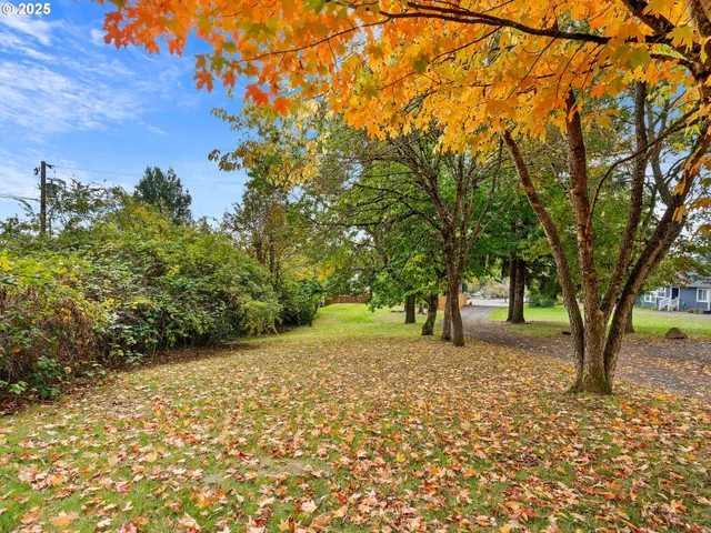 $299,000 | 2311 Southwest 6th Avenue, Unit D2, Camas, WA 98607