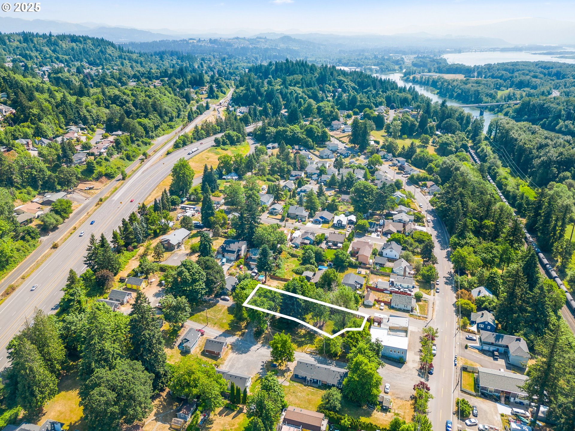 2311 Southwest 6th Avenue, Unit D2 Camas, WA 98607 - Photo 5 of 14