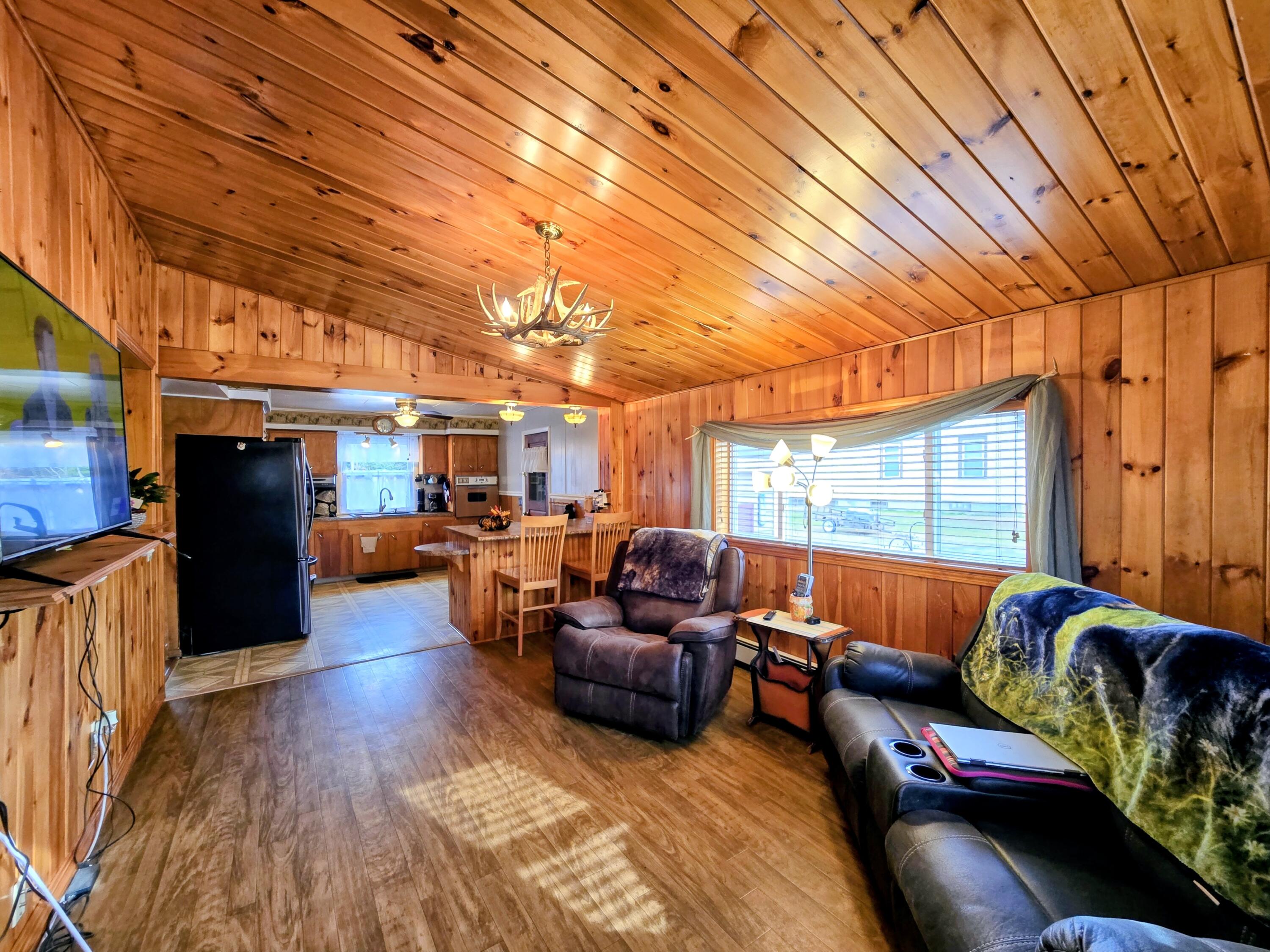 83 Phelan Street Sabattus, ME 04280 - Photo 19 of 88 20251107_103307~2