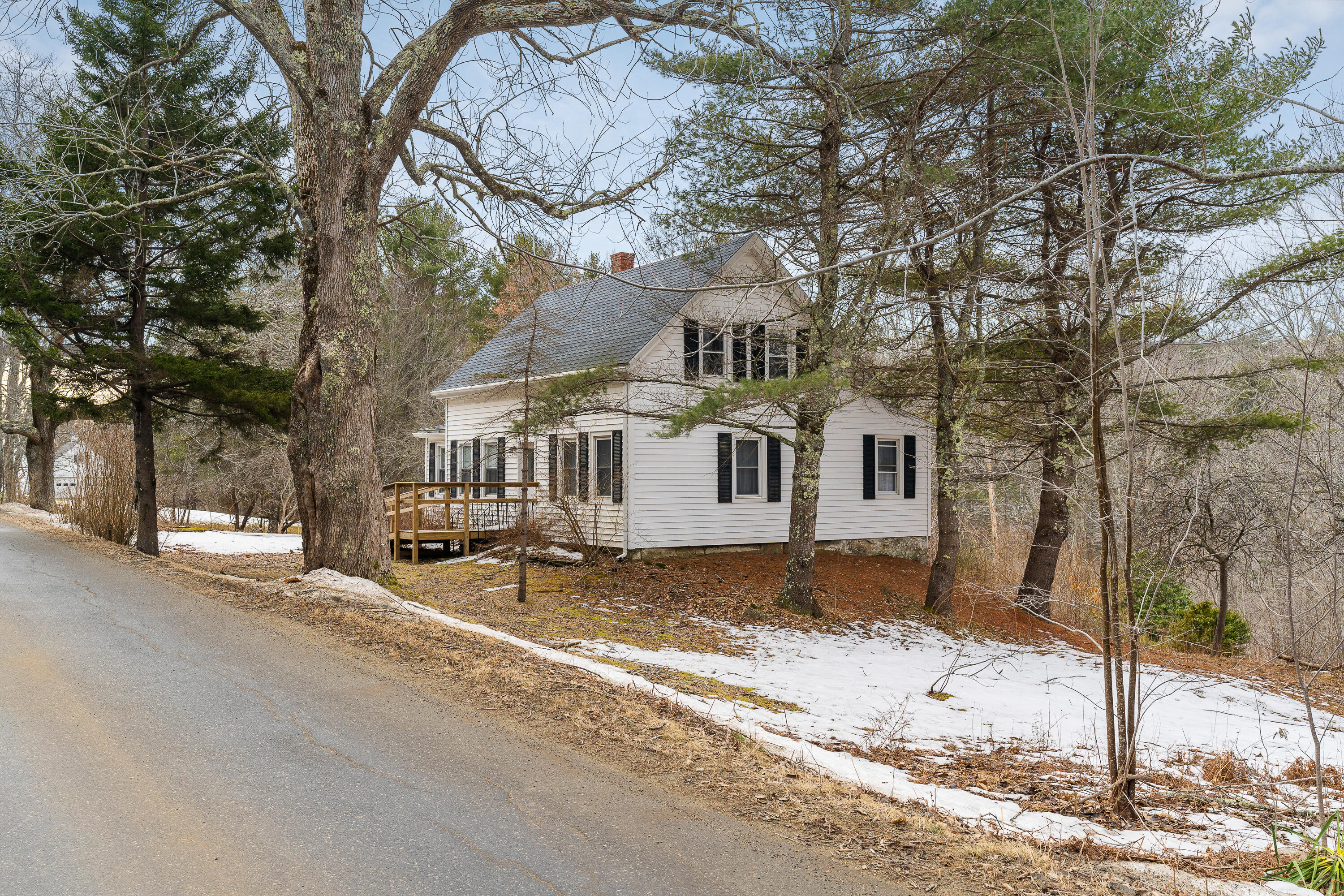332 Back River Road Boothbay, ME 04537 - Photo 2 of 28 (3)_332 Back River Rd. Boothbay(MAPS)