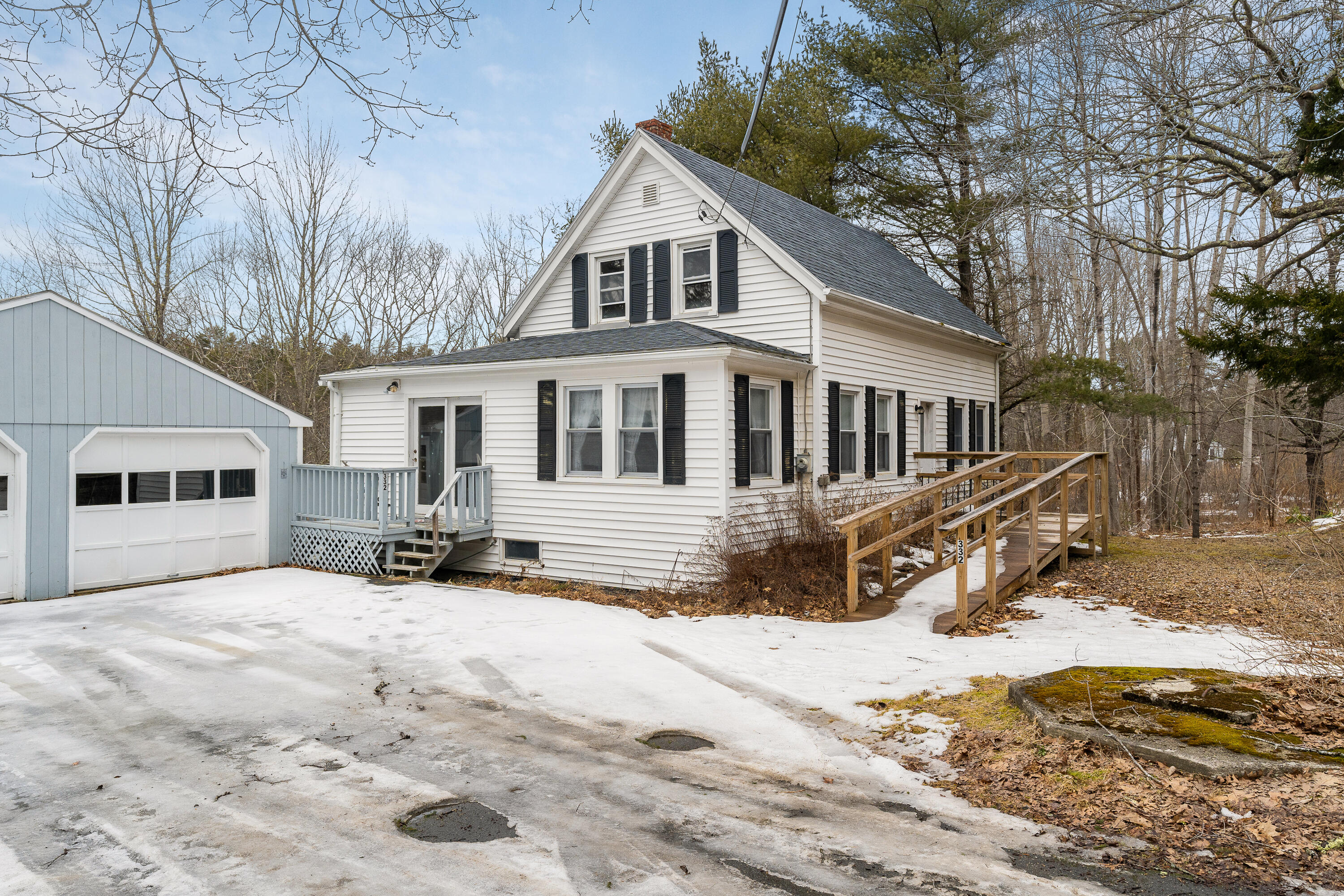 332 Back River Road Boothbay, ME 04537 - Photo 4 of 28 (9)_332 Back River Rd. Boothbay(MAPS)