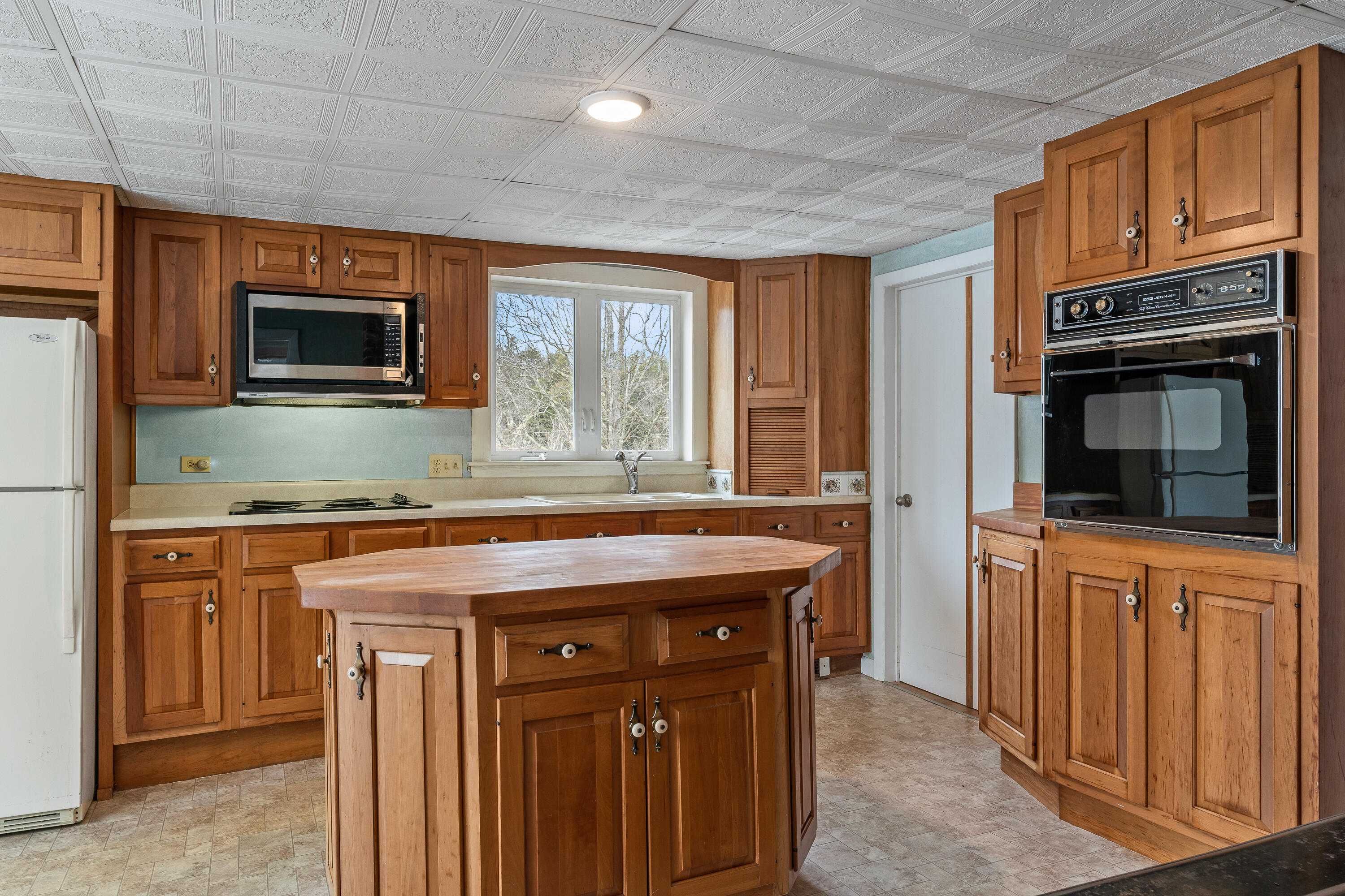 332 Back River Road Boothbay, ME 04537 - Photo 7 of 28 (15)_332 Back River Rd. Boothbay(MAPS)