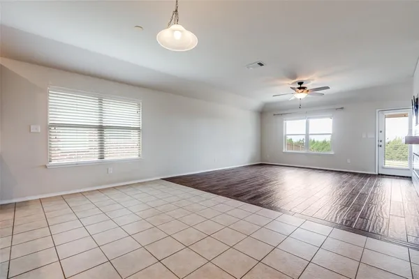 $2,500 | 2784 Cresent Lake Drive, Little Elm, TX 75068