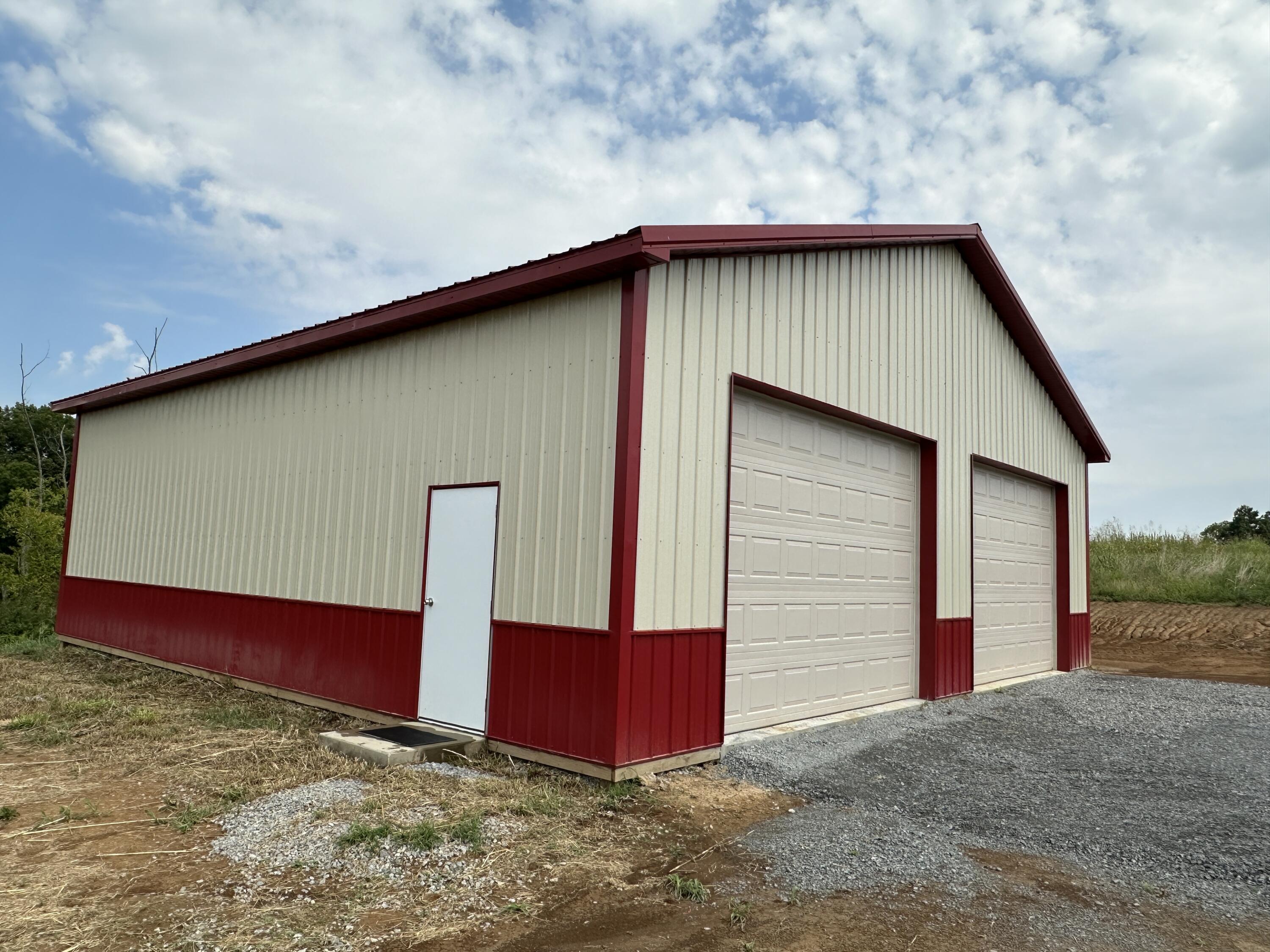 719 Upper Lick Road Moorefield, KY 40350 - Photo 19 of 29 Garage