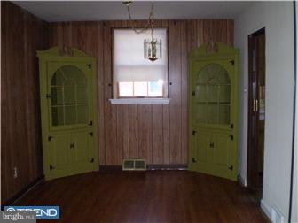 921 Springhaven Road Springfield, PA 19064 - Photo 3 of 11 Gallery Image 3