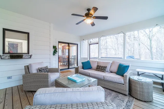 $739,900 | 6306 West Hamilton Road South, Fort Wayne, IN 46814