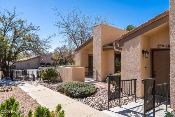 $299,900 | 2200 Resort Way North, Unit 12D, Prescott, AZ 86301