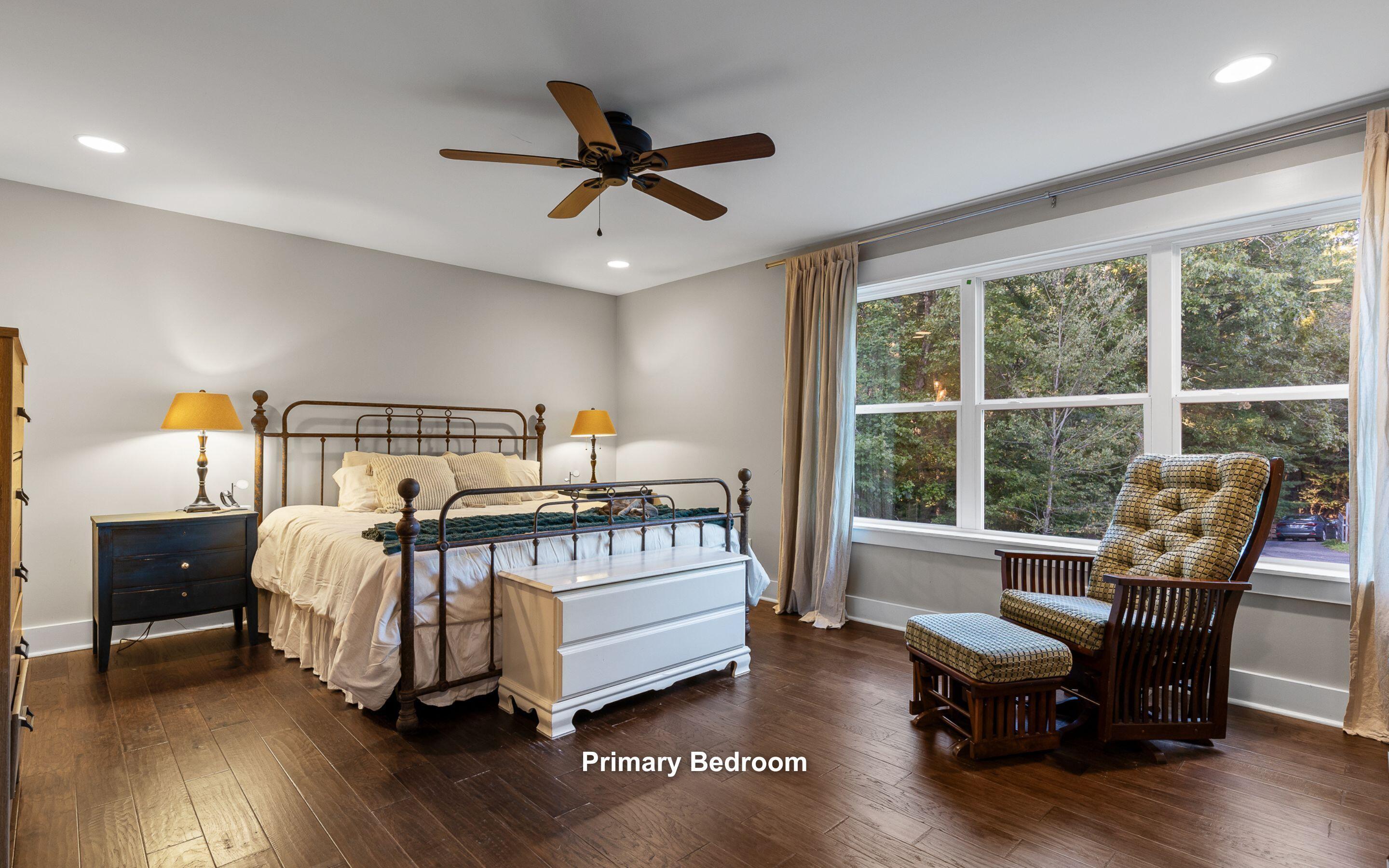 6015 Sawyer Road Signal Mountain, TN 37377 - Photo 15 of 44 Primary Bedroom