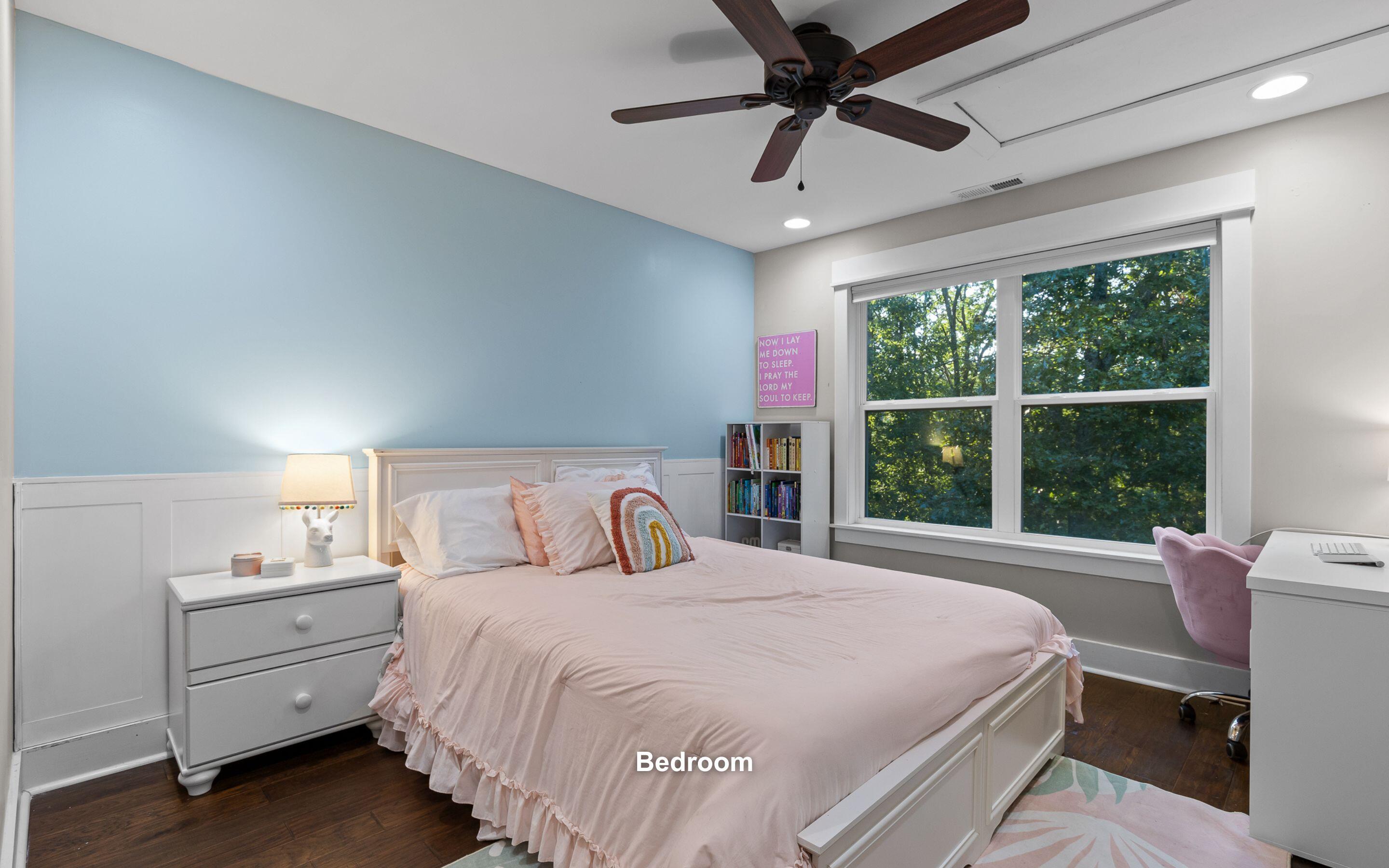 6015 Sawyer Road Signal Mountain, TN 37377 - Photo 17 of 44 Secondary Bedroom