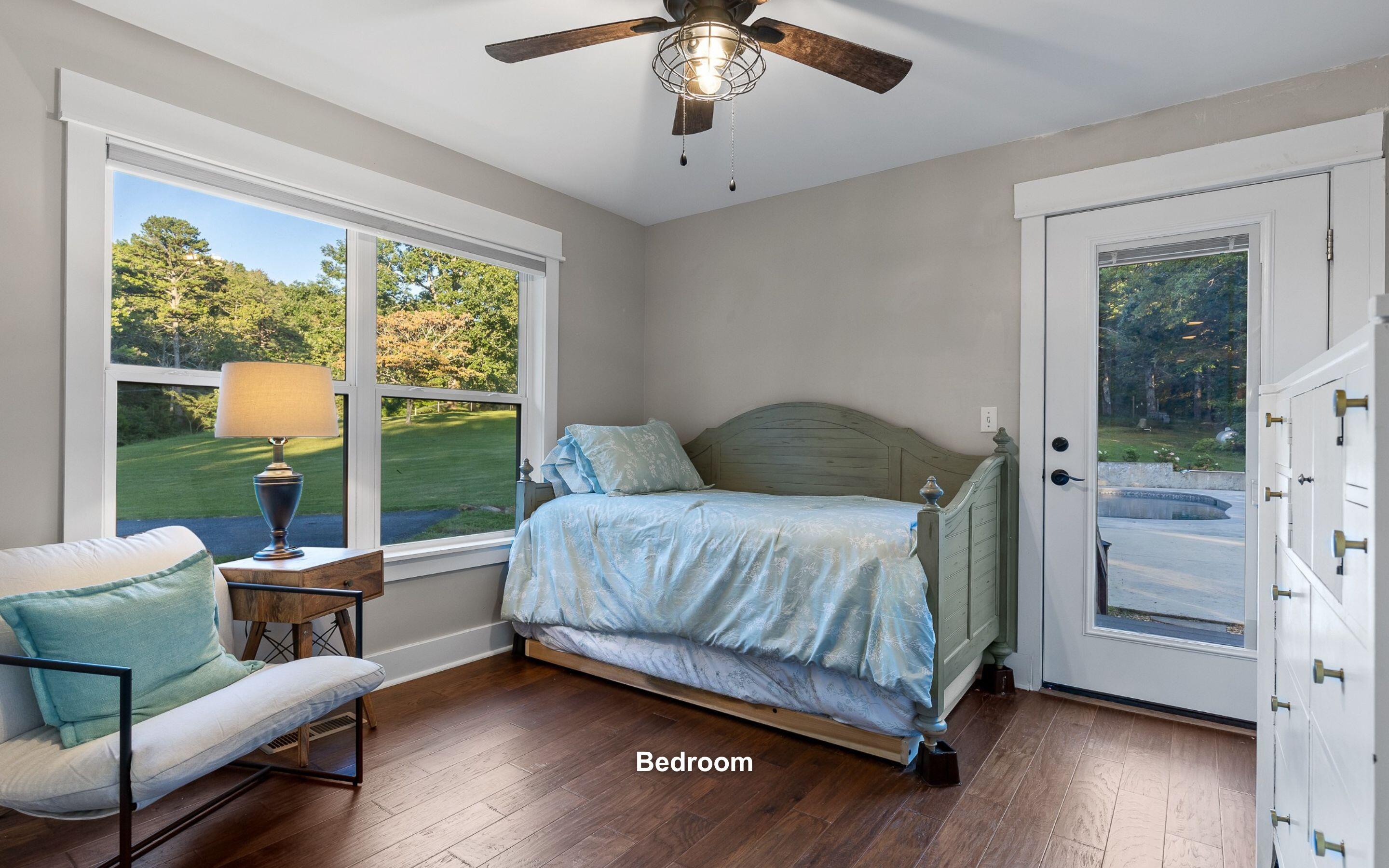 6015 Sawyer Road Signal Mountain, TN 37377 - Photo 19 of 44 A Room for Everyone