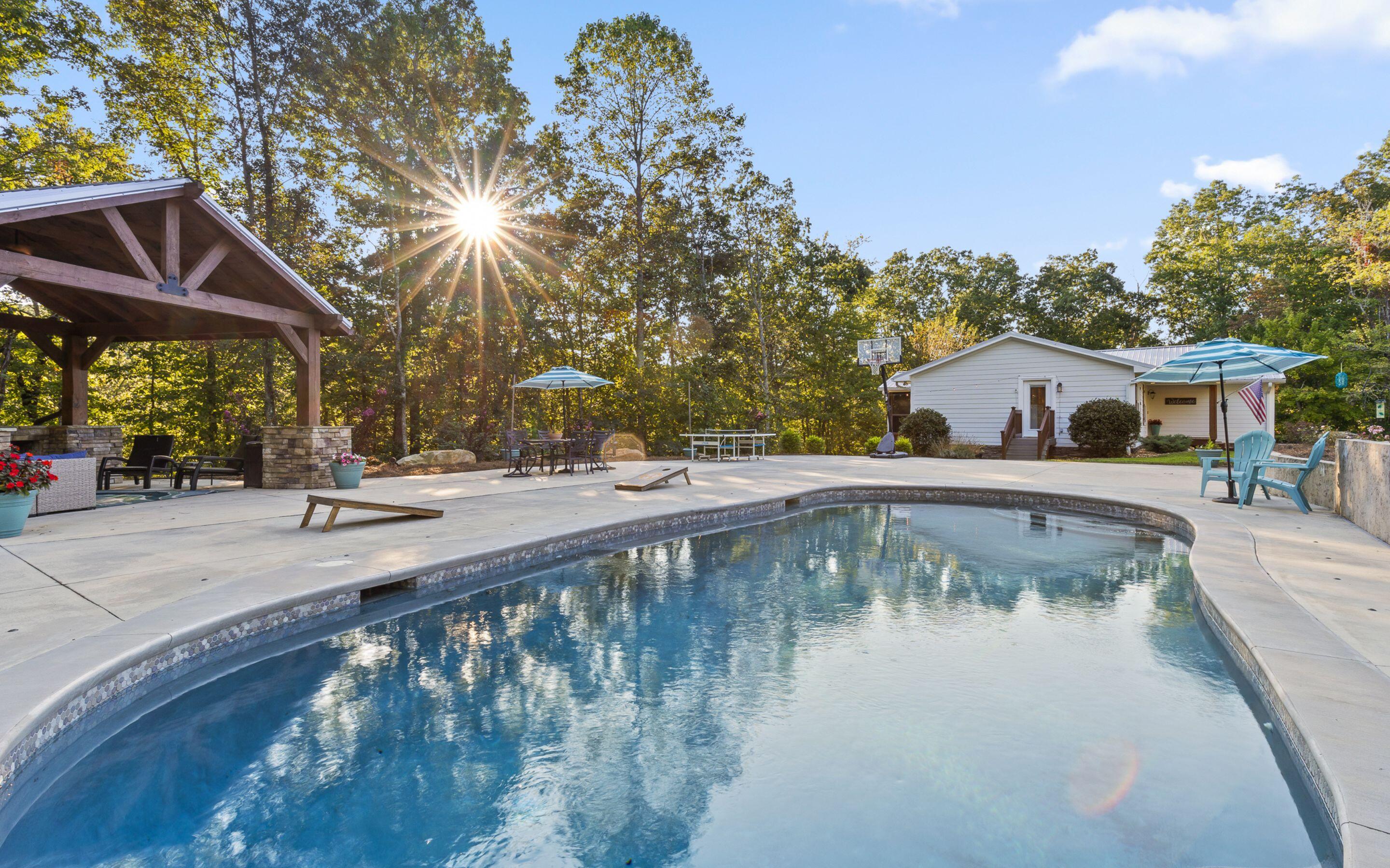 6015 Sawyer Road Signal Mountain, TN 37377 - Photo 2 of 44 Your Pool Paradise