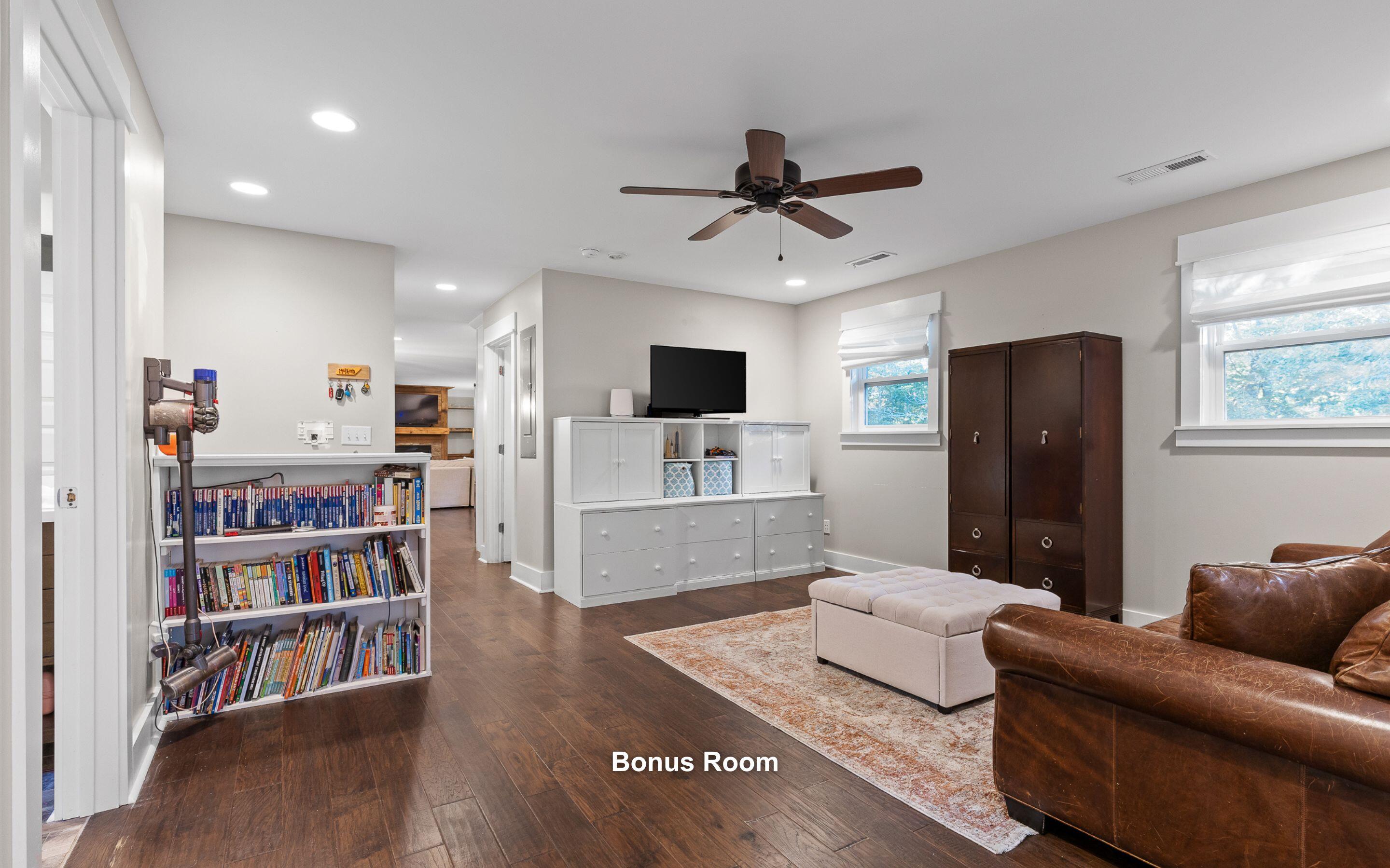 6015 Sawyer Road Signal Mountain, TN 37377 - Photo 23 of 44 Bonus/Office/Library