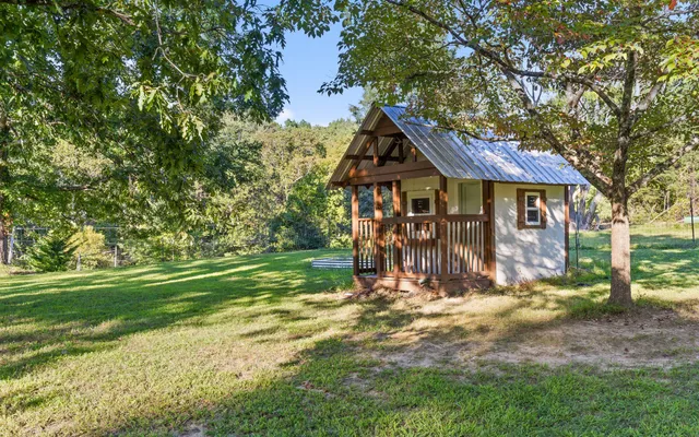 $975,000 | 6015 Sawyer Road, Signal Mountain, TN 37377