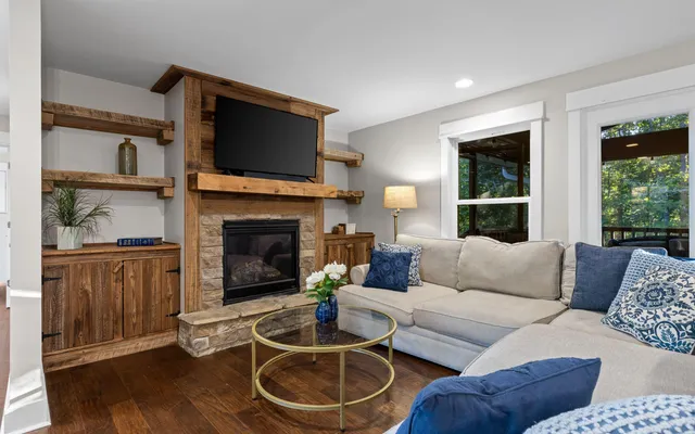 $975,000 | 6015 Sawyer Road, Signal Mountain, TN 37377