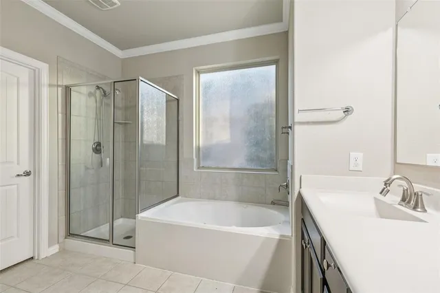 $3,100 | 5001 Bluewater Drive, Frisco, TX 75036