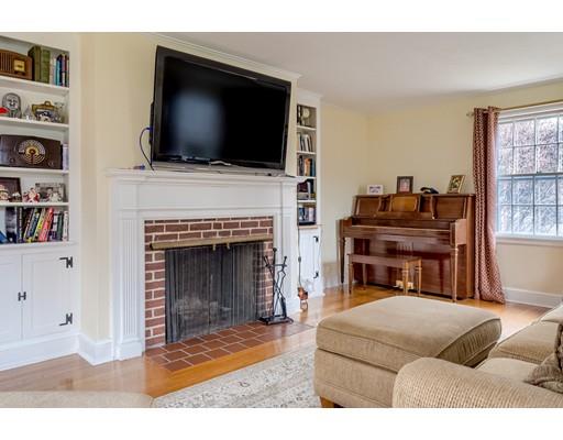 28 Orchard Road Holden, MA 01520 - Photo 11 of 26 Gallery Image 11