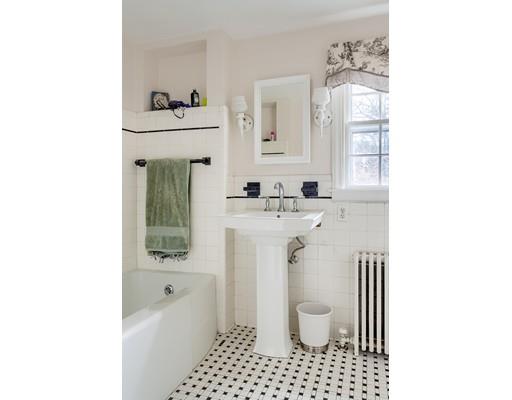 28 Orchard Road Holden, MA 01520 - Photo 21 of 26 Gallery Image 21