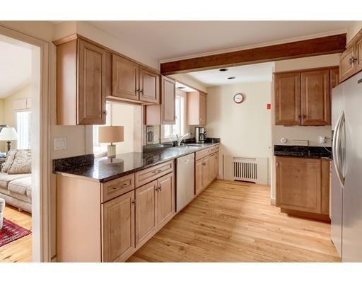 28 Orchard Road Holden, MA 01520 - Photo 6 of 26 Gallery Image 6