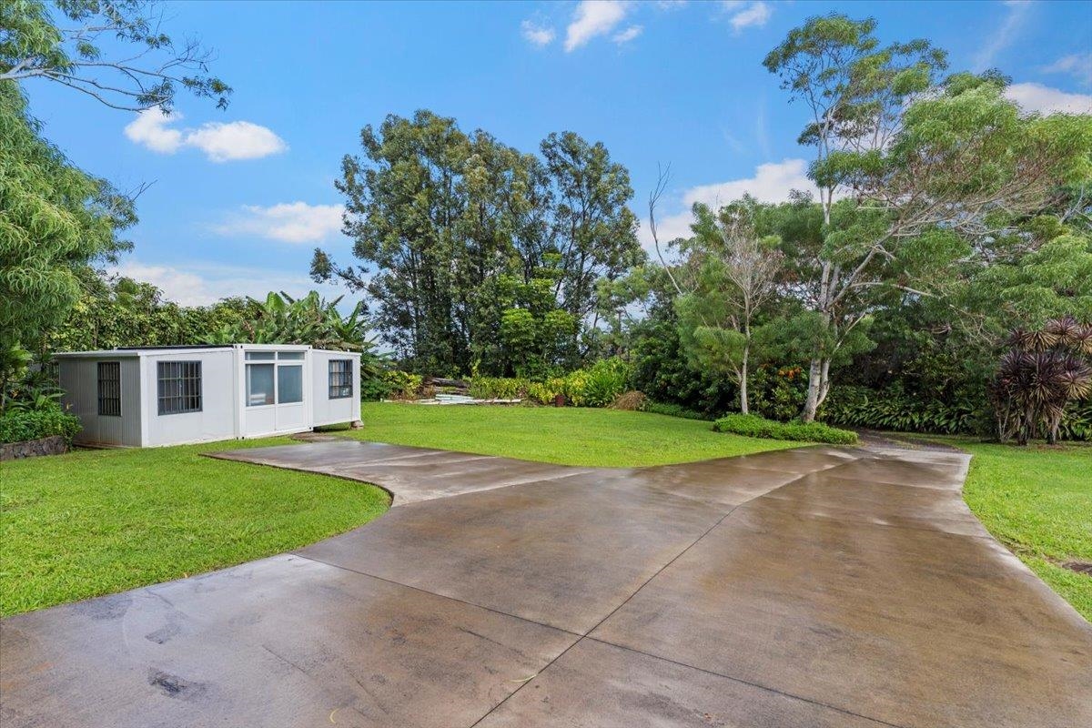 200 Awalau Road, Unit B Haiku, HI 96708 - Photo 33 of 39 a view of a house with a big yard