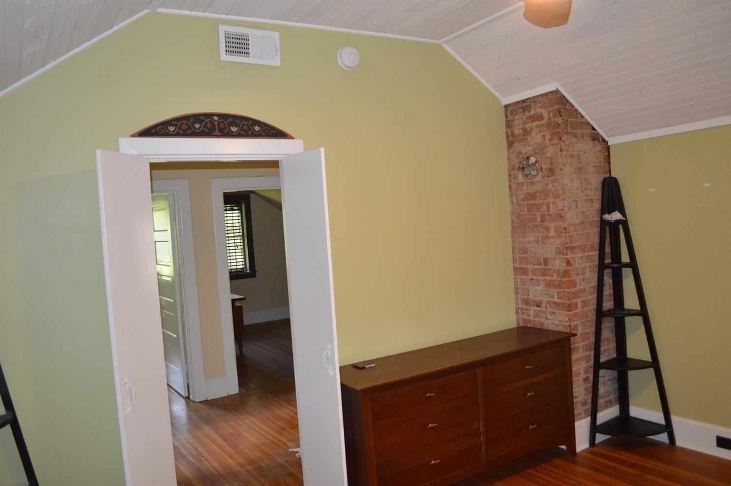 136 McDowell Road Lexington, KY 40502 - Photo 25 of 28 Photo 25