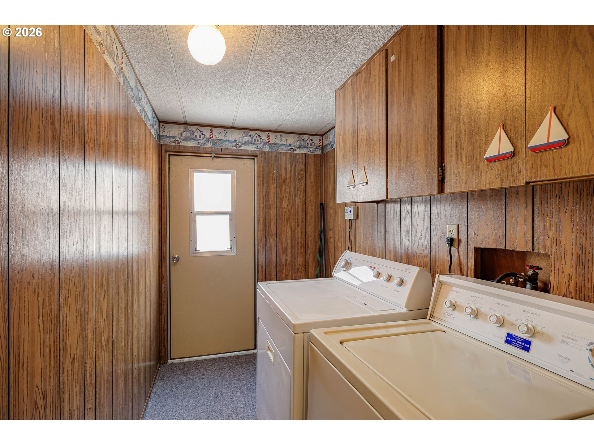 1475 Green Acres Road, Unit 142 Eugene, OR 97408 - Photo 18 of 40 Laundry