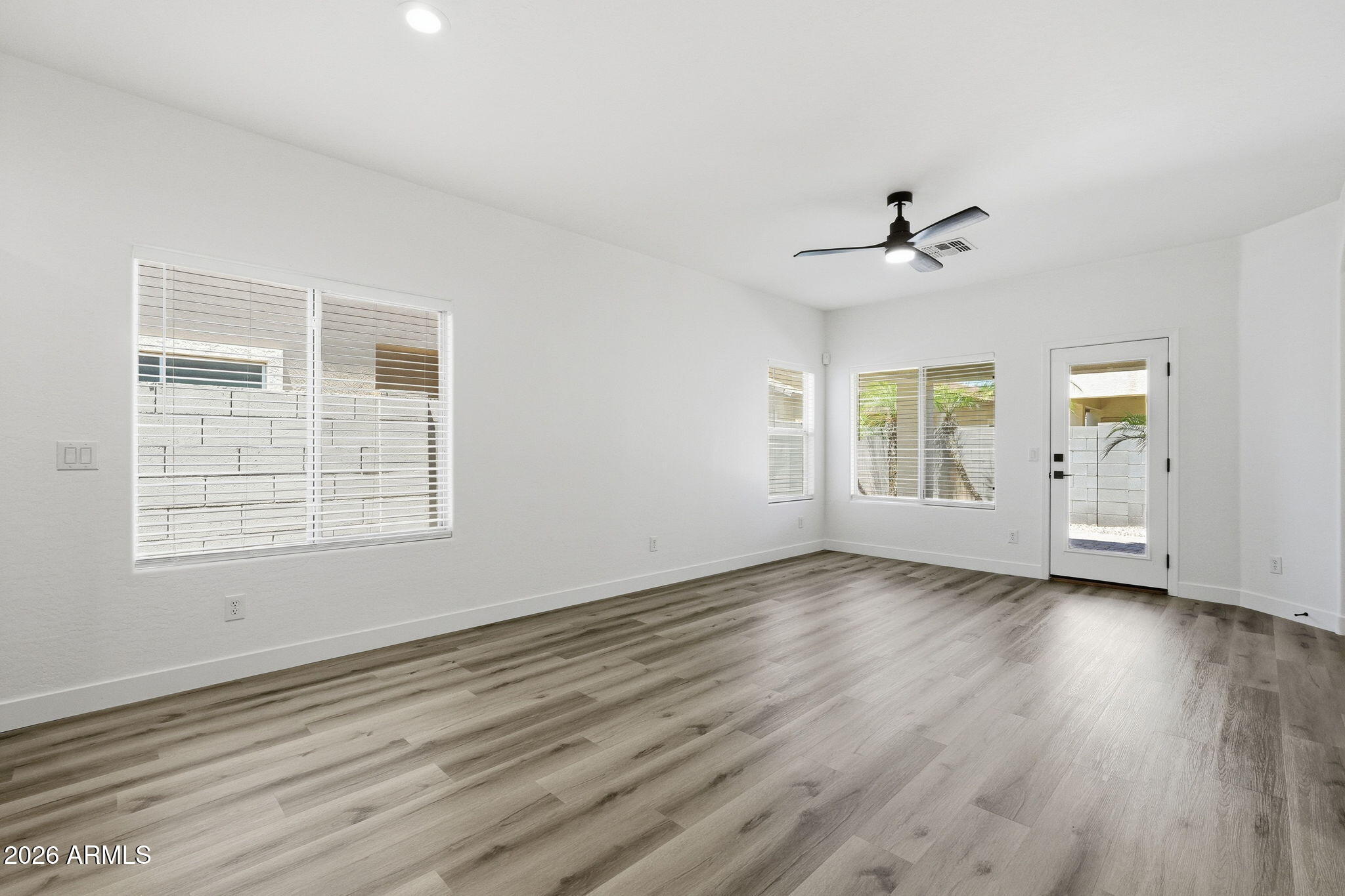 1850 East Del Rio Street Gilbert, AZ 85295 - Photo 5 of 40