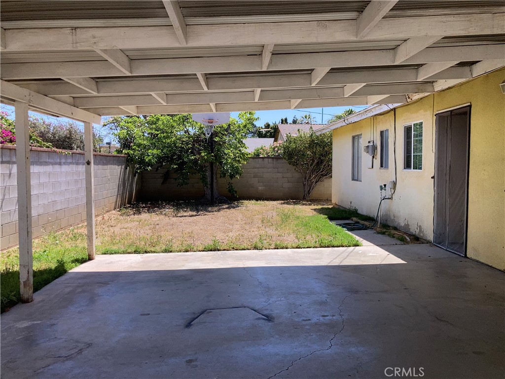Undisclosed Address Riverside, CA 92503 - Photo 18 of 19
