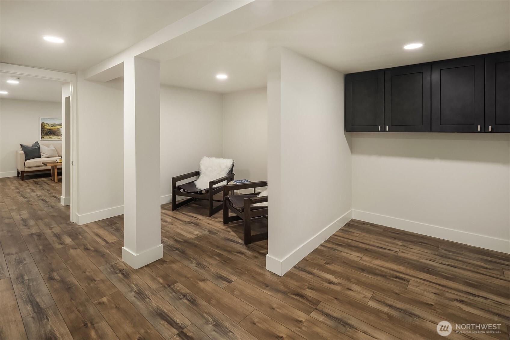 1307 West Boston Street Seattle, WA 98119 - Photo 26 of 30