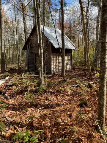 $31,900 | 8-l 16 Fowles Road, Searsmont, ME 04973