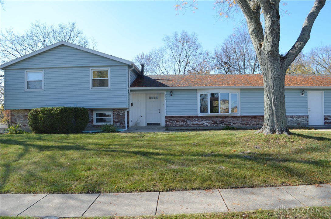 135 Bethel Road Centerville, OH 45458 - Photo 2 of 41 Gallery Image 2