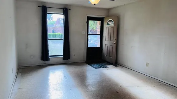 $224,000 | 2405 Donna Drive, Grand Prairie, TX 75051