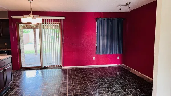$224,000 | 2405 Donna Drive, Grand Prairie, TX 75051