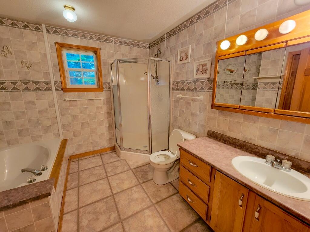 53 Moose Ridge Road Mapleton, ME 04757 - Photo 17 of 31 16557680640552