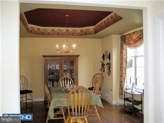 43 Wendover Road East Windsor, NJ 08520 - Photo 3 of 12 Gallery Image 3