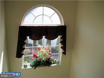 43 Wendover Road East Windsor, NJ 08520 - Photo 8 of 12 Gallery Image 8