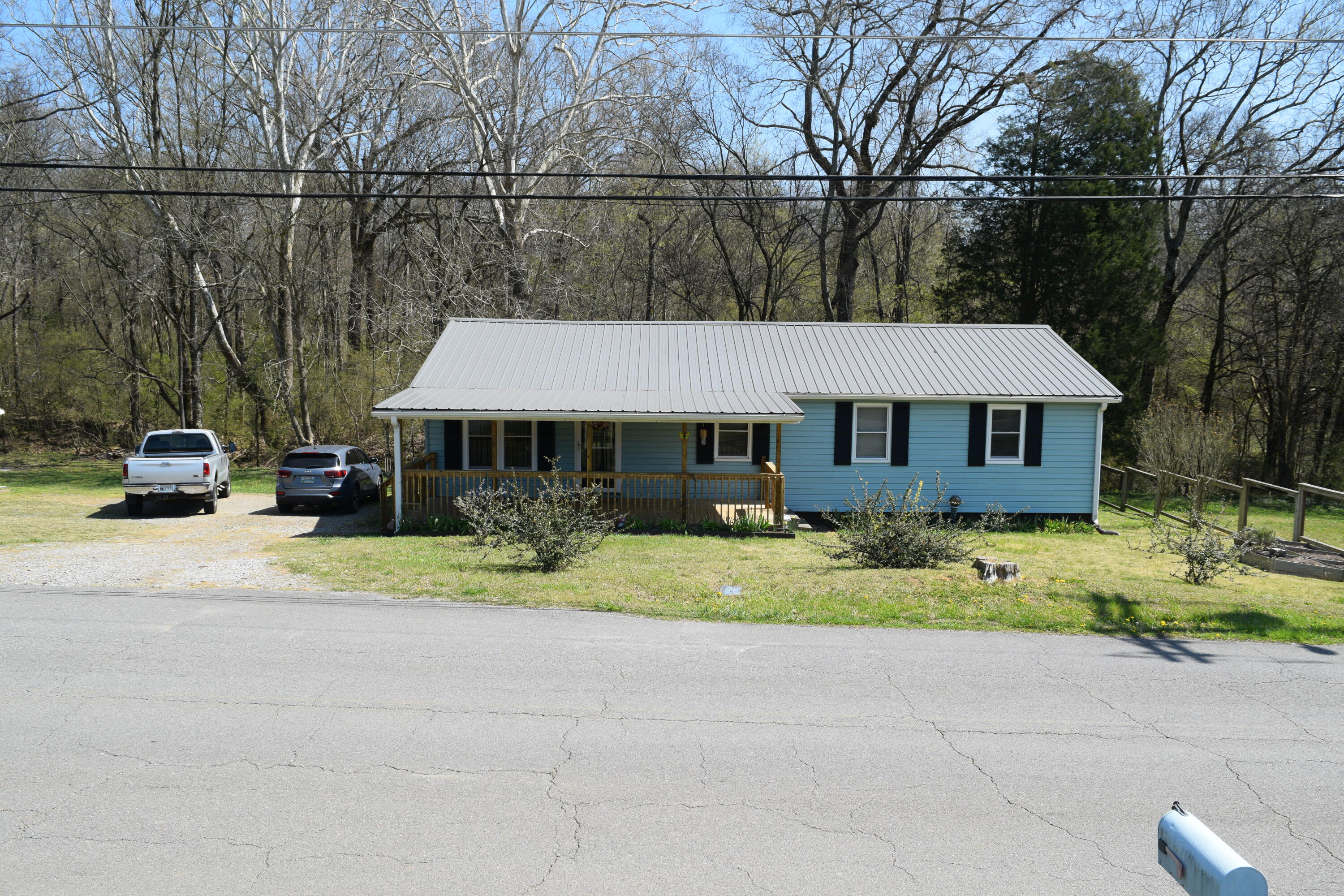 150 Patty Road Benton, TN 37307 - Photo 1 of 50 2AEBC311-9A4D-4B6C-8B57-48A0E6E97995