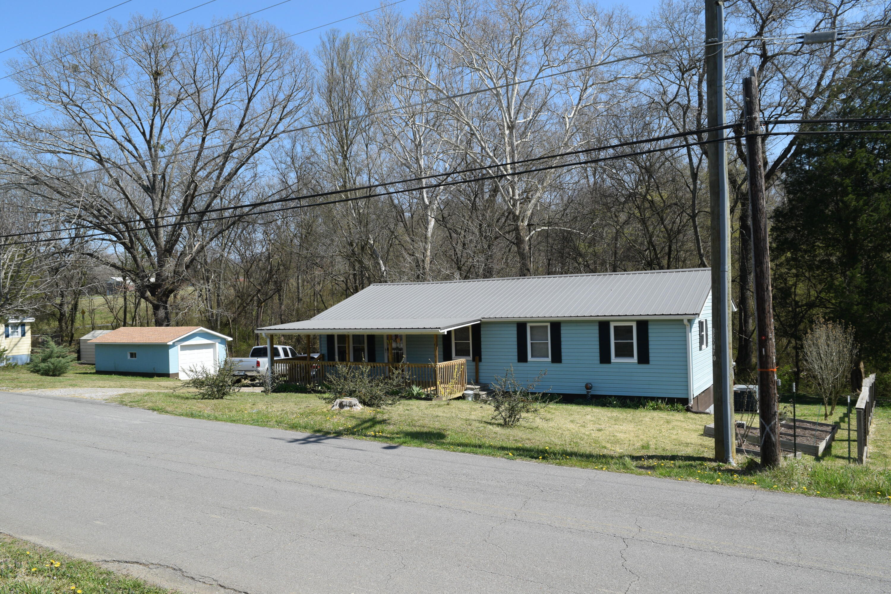 150 Patty Road Benton, TN 37307 - Photo 3 of 50 8BF4F832-1C7D-4350-BA08-44AF97F47CEA