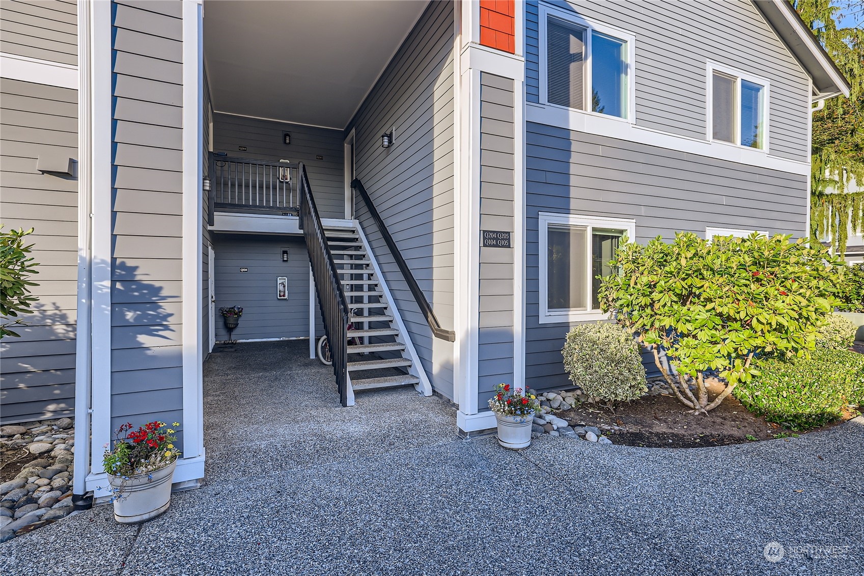 2201 192nd Street Southeast, Unit Q205 Bothell, WA 98012 - Photo 2 of 28 Gallery Image 2