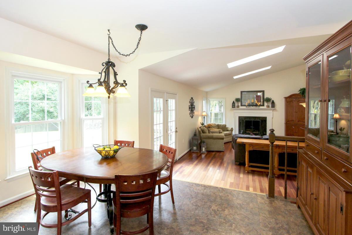 10820 Game Preserve Road Gaithersburg, MD 20879 - Photo 11 of 30 Kitchen