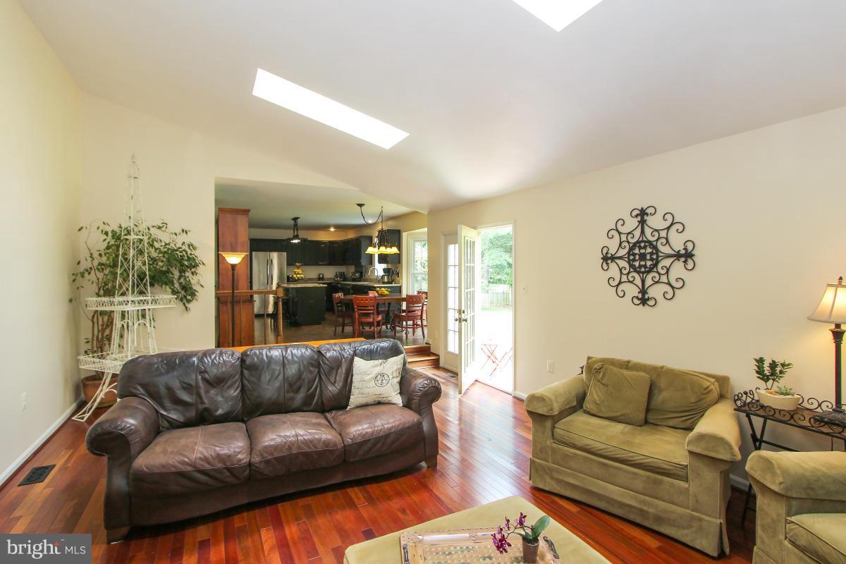 10820 Game Preserve Road Gaithersburg, MD 20879 - Photo 13 of 30 Family Room