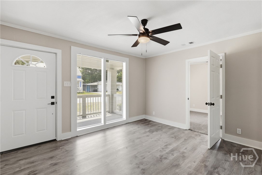 122 West 54th Street Savannah, GA 31405 - Photo 6 of 35