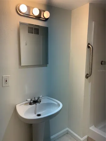 $2,095 | 6905 South Trask Street, Tampa, FL 33616