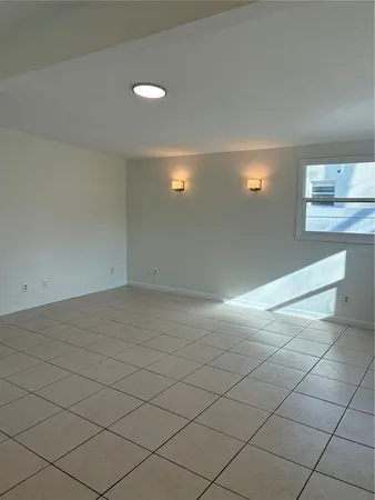 $2,095 | 6905 South Trask Street, Tampa, FL 33616