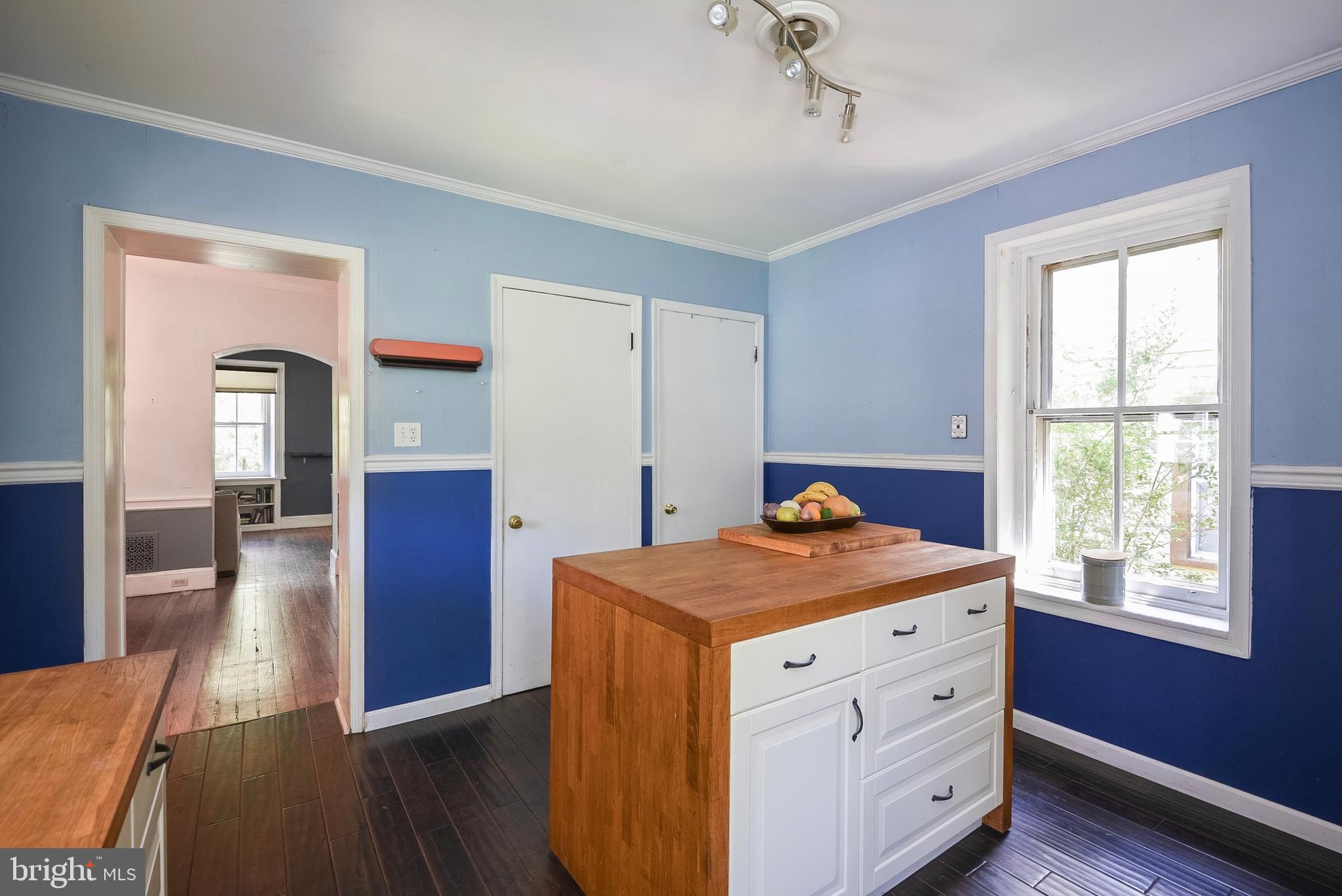 246 Church Road Elkins Park, PA 19027 - Photo 12 of 25 Kitchen